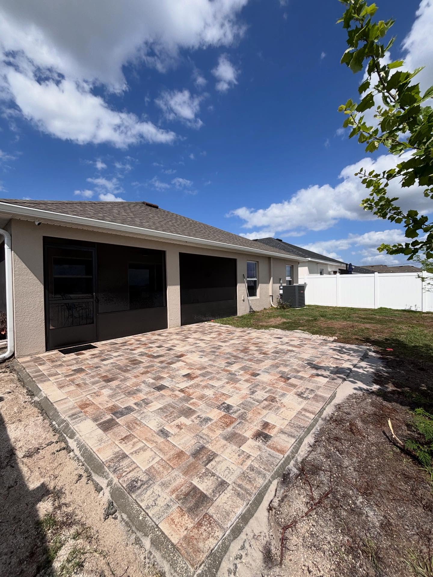 Paver patio, screened lanai