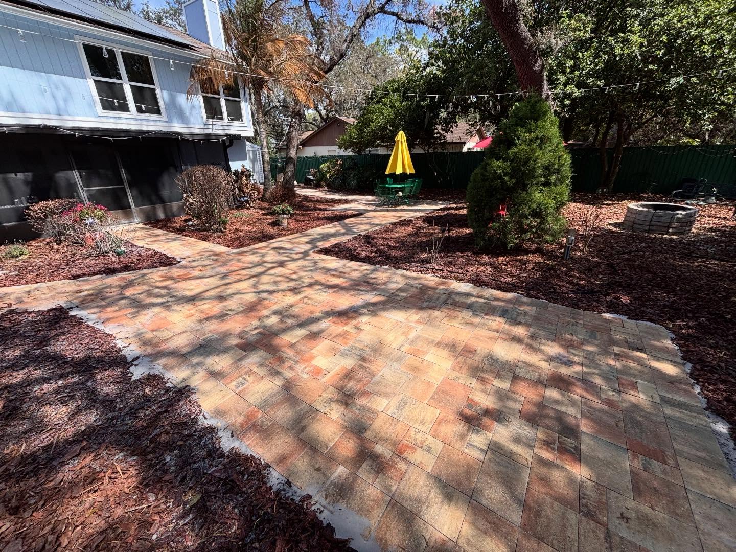 Front-yard landscape install